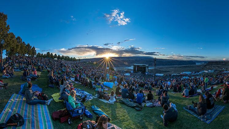 #2 - Gorge Amphitheatre George, WA - Top Outdoor Music Venues in US